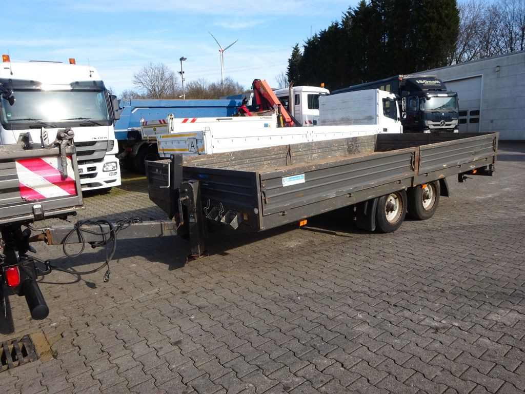 Blomenröhr 692/8900 Tandem-Anhänger mit 2 Achsen - Reboque baixa: foto 2 Blomenröhr 692/8900 Tandem-Anhänger mit 2 Achsen - Reboque baixa: foto 2