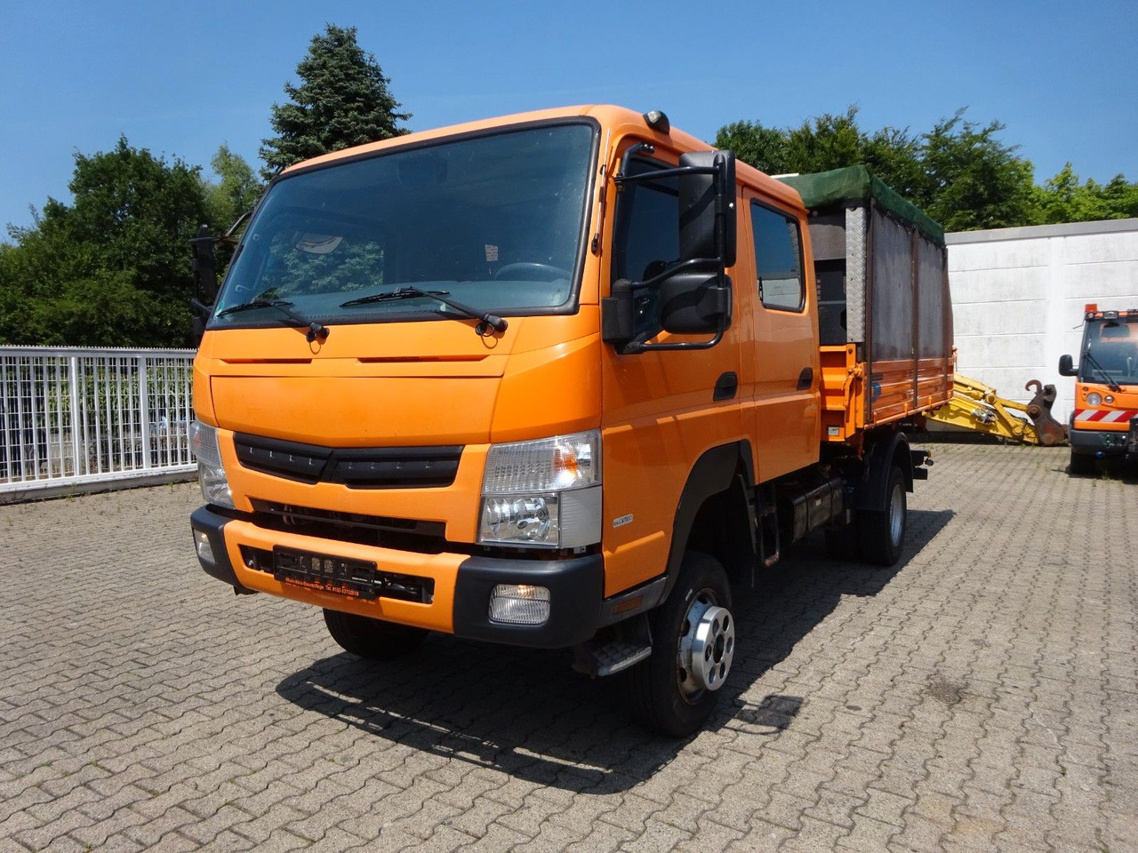 FUSO Canter Doppelkabine MEILLER 3Skipper 4x4 - Carrinha basculante: foto 2 FUSO Canter Doppelkabine MEILLER 3Skipper 4x4 - Carrinha basculante: foto 2