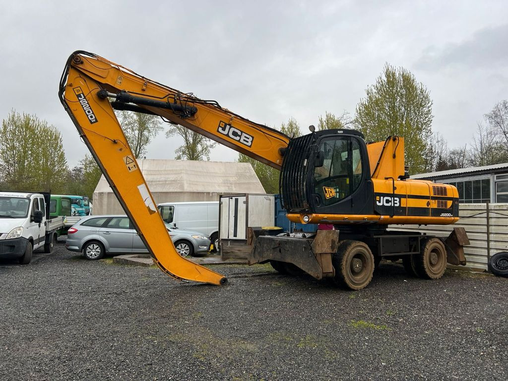 JCB JS 200 W Umschlagbagger - Escavadeira de rodas: foto 1 JCB JS 200 W Umschlagbagger - Escavadeira de rodas: foto 1