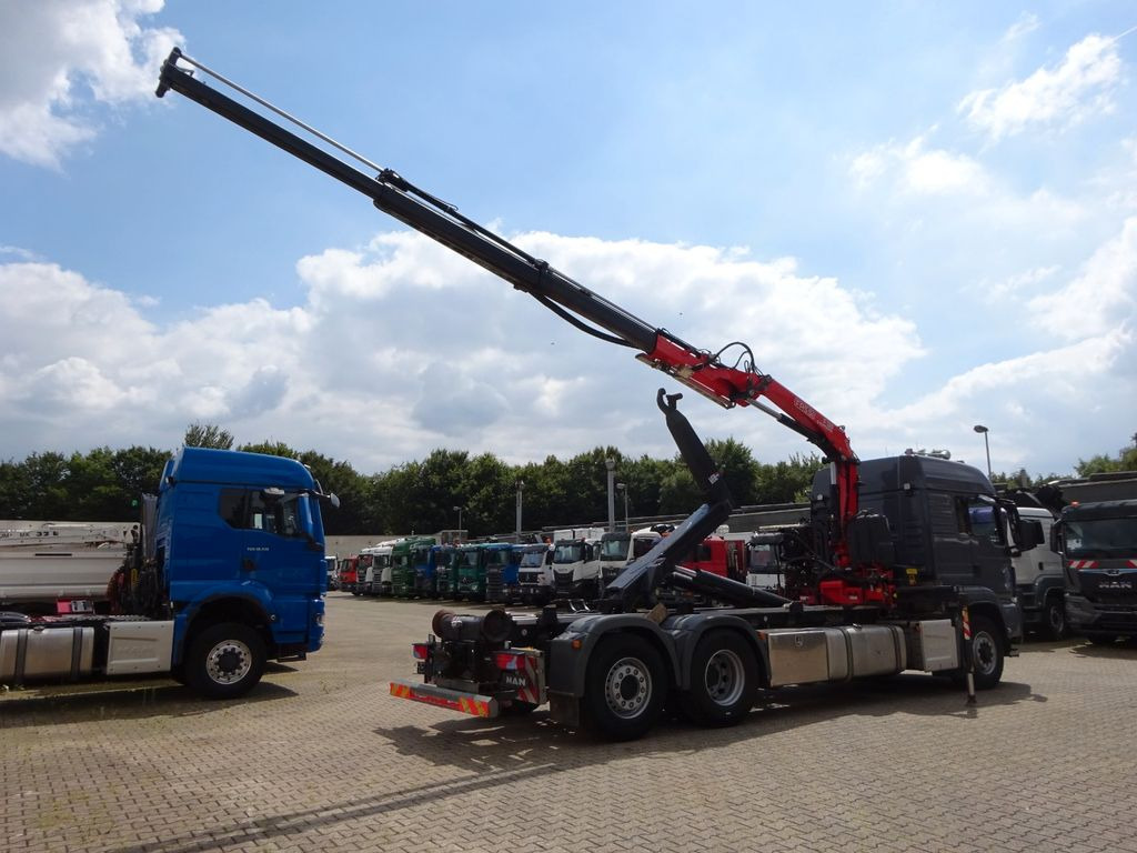 MAN 26.500 Abroller + Fassi F125A Kran 6x2-4 Allrad MAN 26.500 Abroller + Fassi F125A Kran 6x2-4 Allrad - Camião polibenne, Camião grua: foto 5 MAN 26.500 Abroller + Fassi F125A Kran 6x2-4 Allrad MAN 26.500 Abroller + Fassi F125A Kran 6x2-4 Allrad - Camião polibenne, Camião grua: foto 5