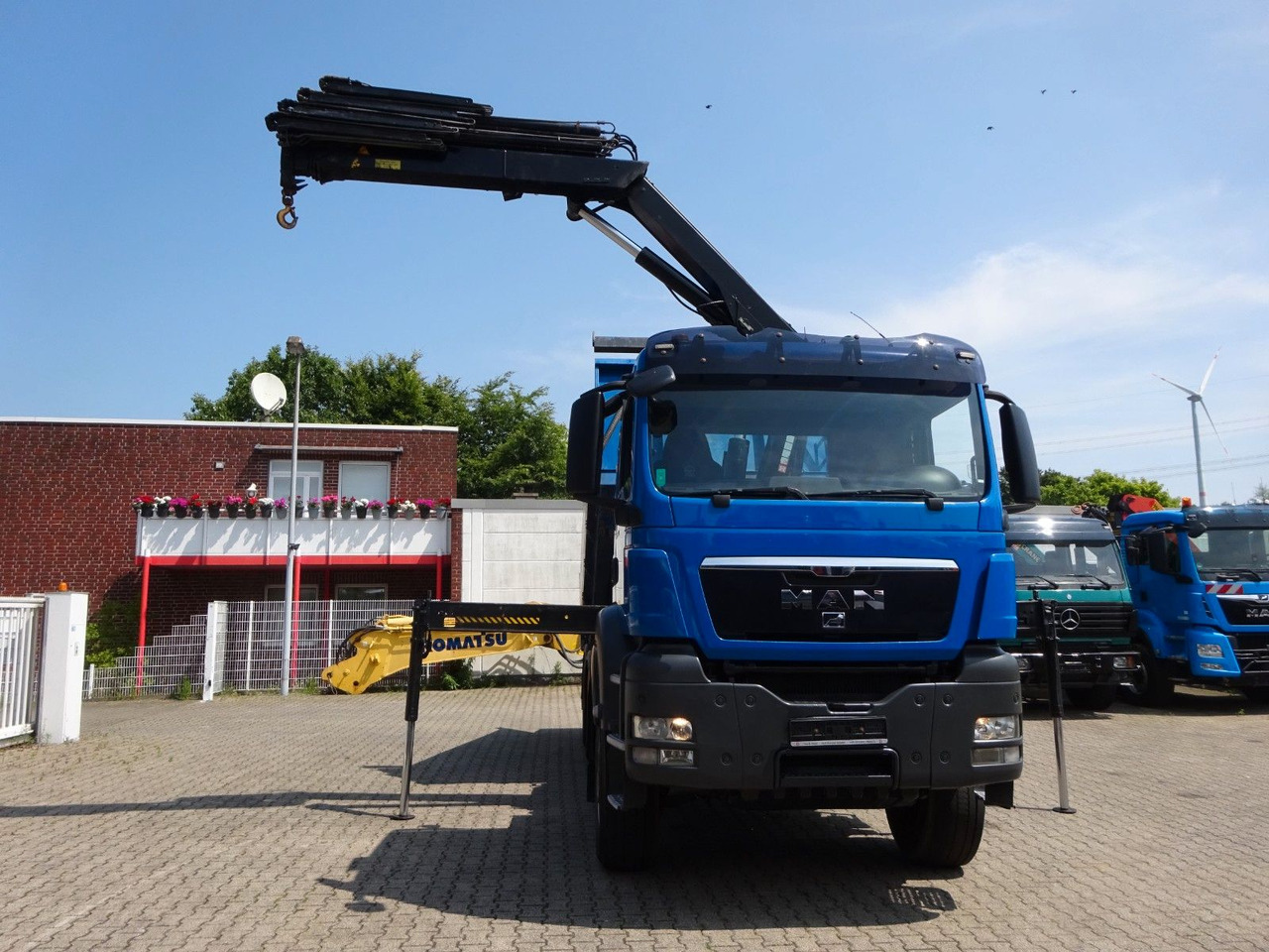 MAN 28.400 TGS 3Skipper+HIAB 166 E-4 HIPRPO 6x4-4 - Camião basculante, Camião grua: foto 5 MAN 28.400 TGS 3Skipper+HIAB 166 E-4 HIPRPO 6x4-4 - Camião basculante, Camião grua: foto 5