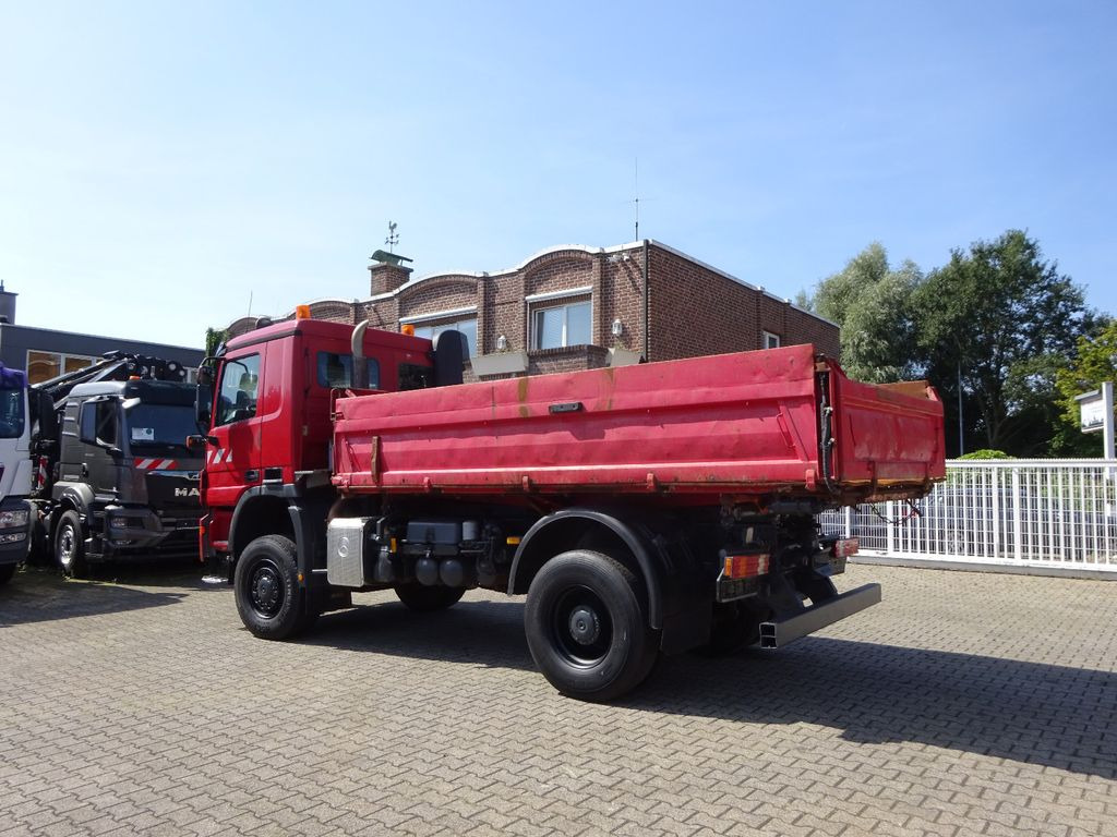 Mercedes-Benz 1832 Actros MEILLER 3Skipper4x4 mit Schneeplatte Mercedes-Benz 1832 Actros MEILLER 3Skipper4x4 mit Schneeplatte - Camião basculante: foto 3 Mercedes-Benz 1832 Actros MEILLER 3Skipper4x4 mit Schneeplatte Mercedes-Benz 1832 Actros MEILLER 3Skipper4x4 mit Schneeplatte - Camião basculante: foto 3