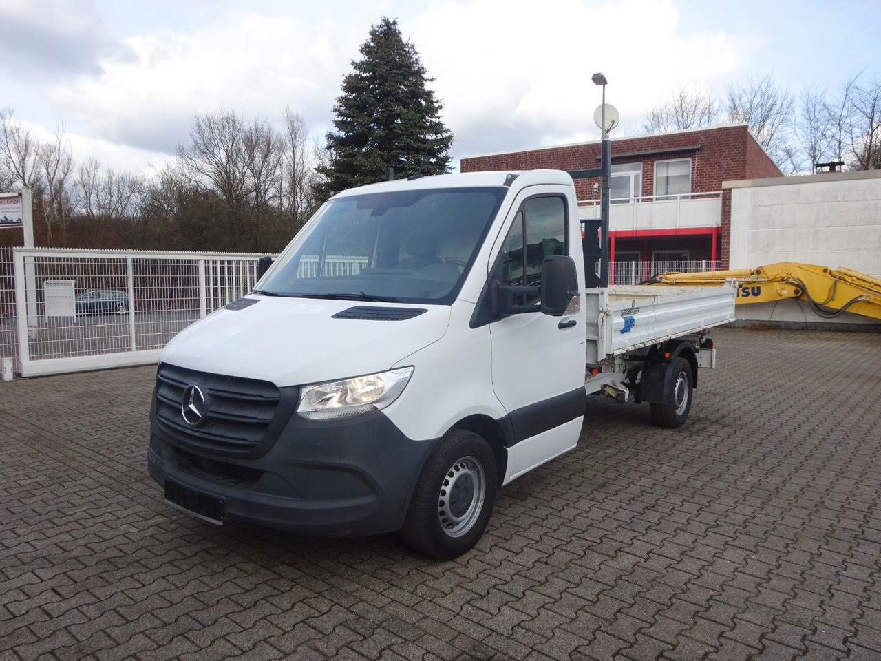 Mercedes-Benz 314 CDI Sprinter MEILLER 3Skipper 4x2 - Carrinha basculante: foto 4 Mercedes-Benz 314 CDI Sprinter MEILLER 3Skipper 4x2 - Carrinha basculante: foto 4