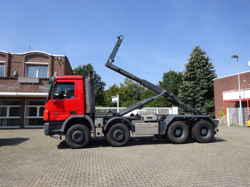 Mercedes-Benz 3246 Actros Abroller K45 8x4 Knickhacken - Camião polibenne: foto 1 Mercedes-Benz 3246 Actros Abroller K45 8x4 Knickhacken - Camião polibenne: foto 1
