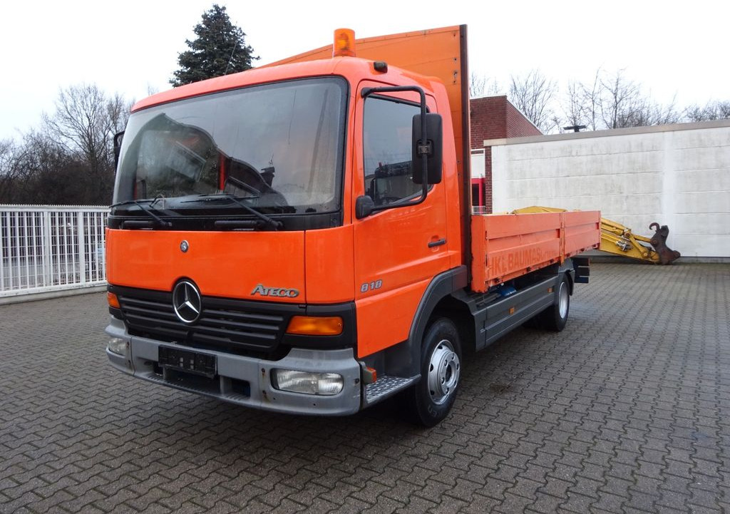 Mercedes-Benz 818 Atego Pritsche 4x2 Mercedes-Benz 818 Atego Pritsche 4x2 - Carrinha de caixa aberta: foto 2 Mercedes-Benz 818 Atego Pritsche 4x2 Mercedes-Benz 818 Atego Pritsche 4x2 - Carrinha de caixa aberta: foto 2