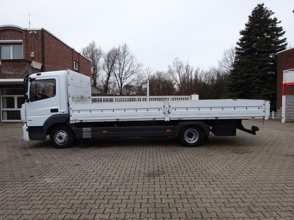 Mercedes-Benz 818 Atego Pritsche  - Camião de caixa aberta/ Plataforma: foto 3 Mercedes-Benz 818 Atego Pritsche  - Camião de caixa aberta/ Plataforma: foto 3