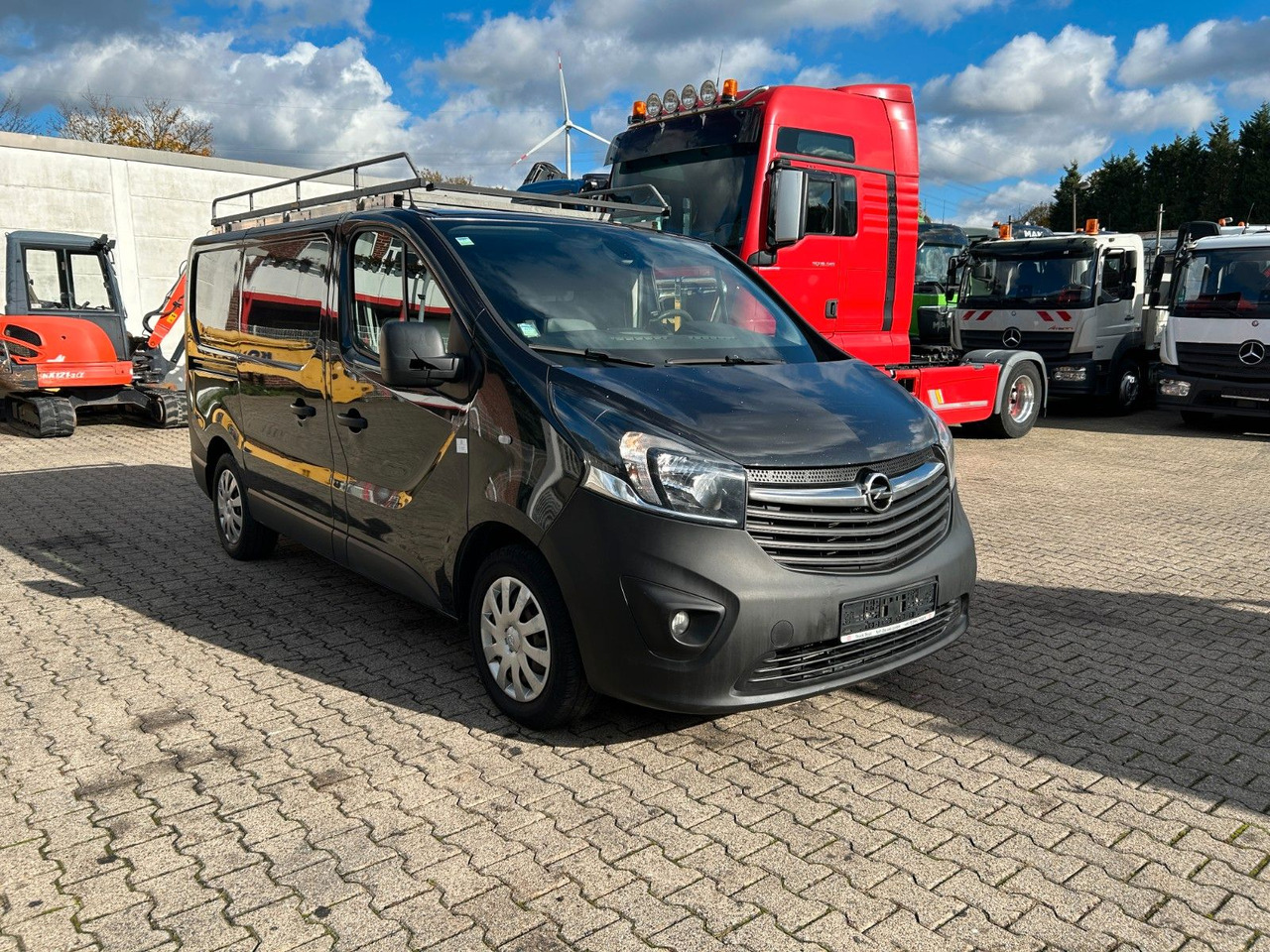 Opel Vivaro CDTI Kastenwagen 4x2 - Furgão compacto: foto 1 Opel Vivaro CDTI Kastenwagen 4x2 - Furgão compacto: foto 1