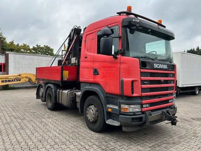Scania 124 L 470 Pritsche + MKG HLK 201 HP 6x2 - Camião de caixa aberta/ Plataforma, Camião grua: foto 2 Scania 124 L 470 Pritsche + MKG HLK 201 HP 6x2 - Camião de caixa aberta/ Plataforma, Camião grua: foto 2
