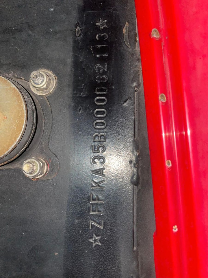 Coupé Ferrari 348 TB: foto 17