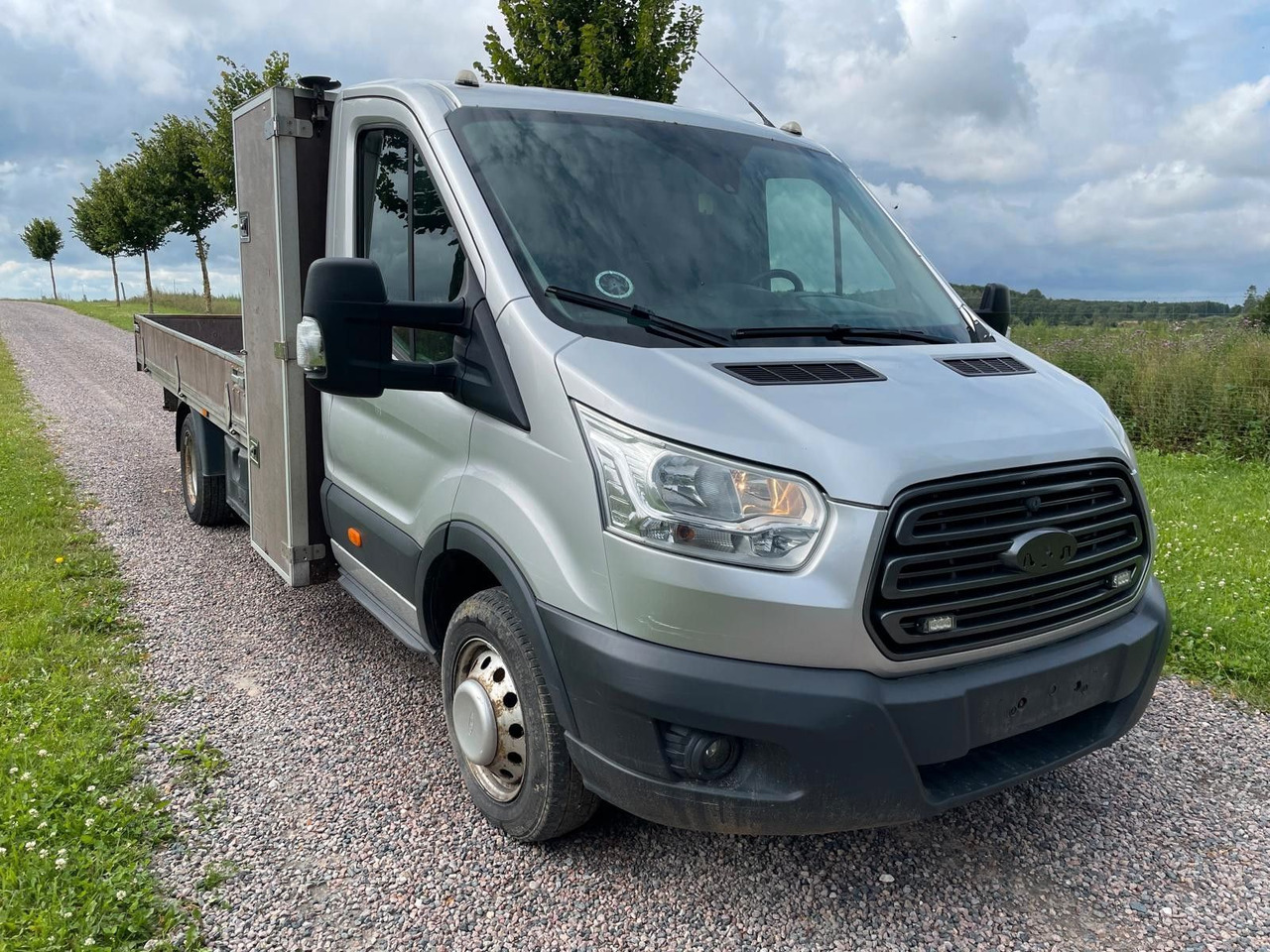 Carrinha de caixa aberta Ford Transit Pritsche 470 L3 Einzelkabine: foto 7 Carrinha de caixa aberta Ford Transit Pritsche 470 L3 Einzelkabine: foto 7