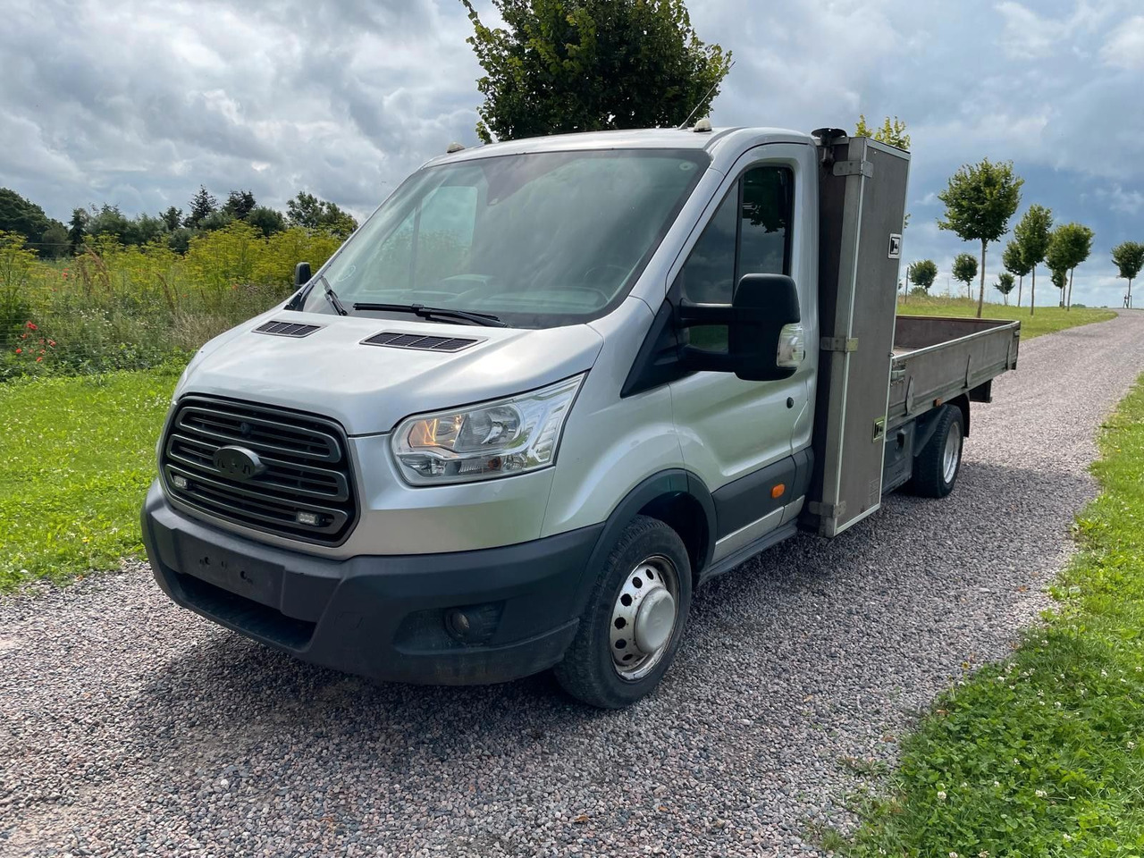Ford Transit Pritsche 470 L3 Einzelkabine - Carrinha de caixa aberta: foto 1 Ford Transit Pritsche 470 L3 Einzelkabine - Carrinha de caixa aberta: foto 1