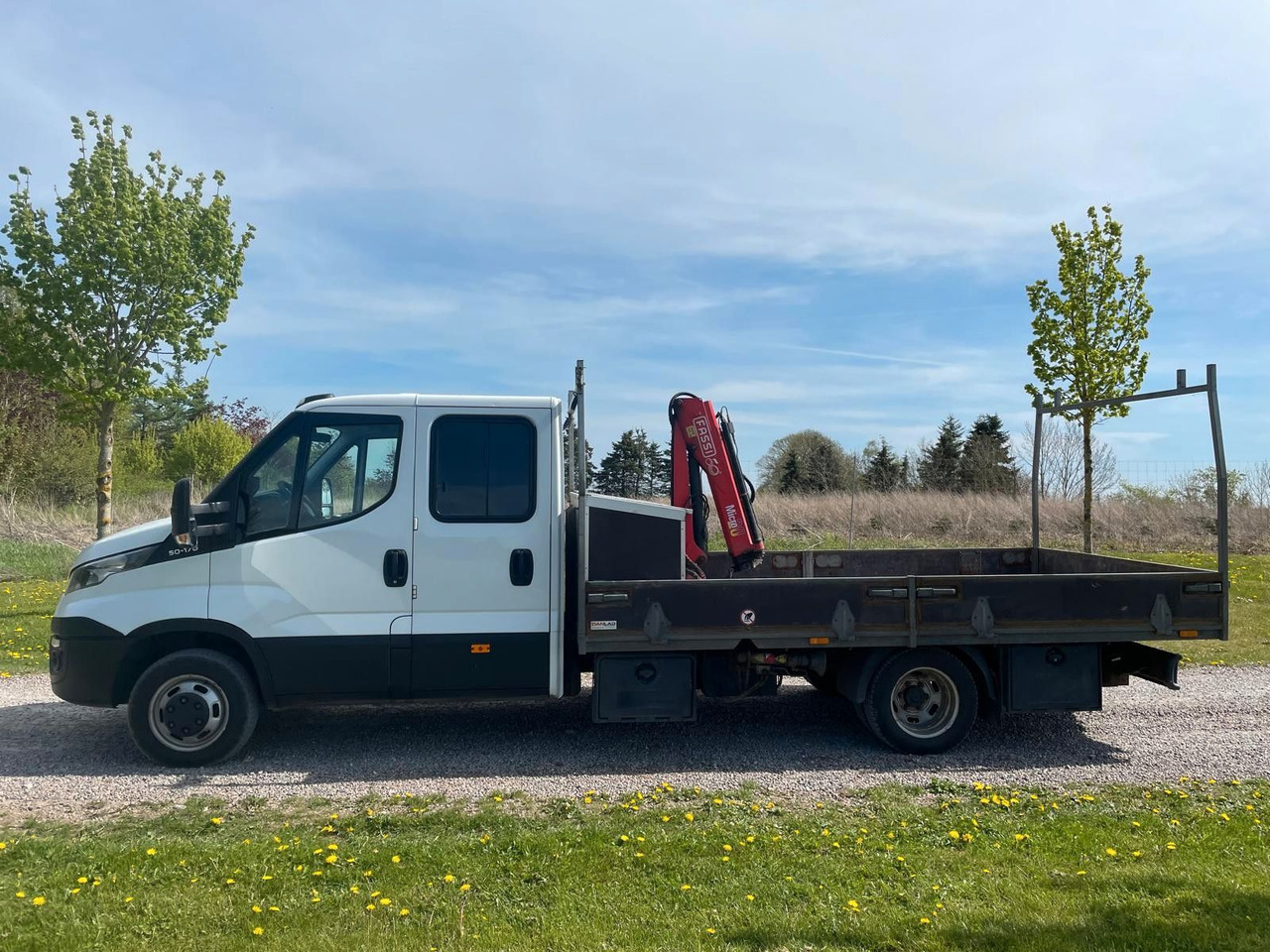 Iveco Daily 3.0 Fahrgestell Doppelkabine 50 C *Crane* - Carrinha de caixa aberta, Carrinha cabine dupla: foto 1 Iveco Daily 3.0 Fahrgestell Doppelkabine 50 C *Crane* - Carrinha de caixa aberta, Carrinha cabine dupla: foto 1