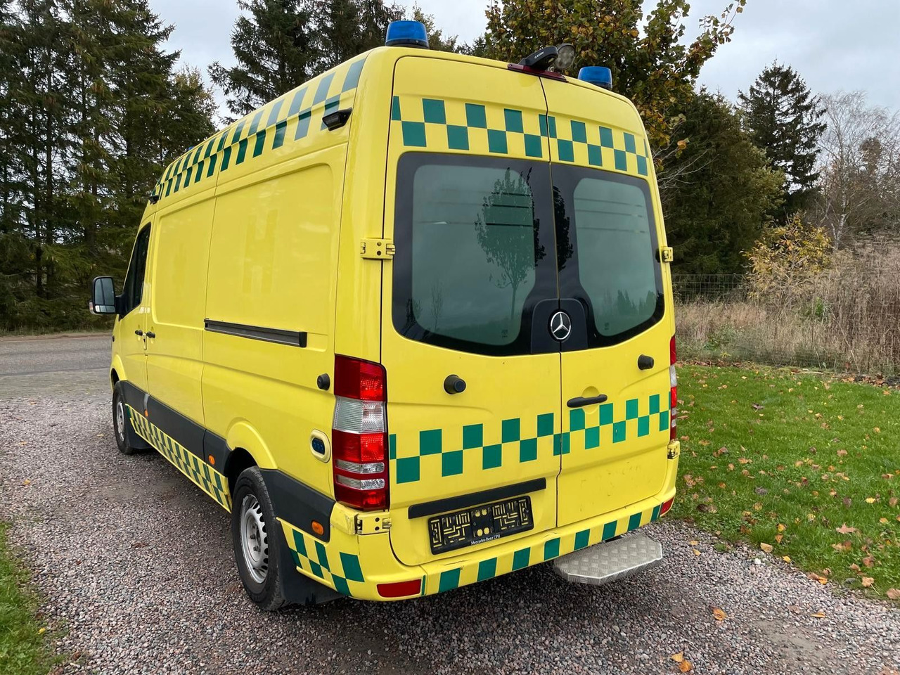 Mercedes-Benz Sprinter II 316 CDI Aut Ambulance Mercedes-Benz Sprinter II 316 CDI Aut Ambulance - Furgão: foto 4 Mercedes-Benz Sprinter II 316 CDI Aut Ambulance Mercedes-Benz Sprinter II 316 CDI Aut Ambulance - Furgão: foto 4
