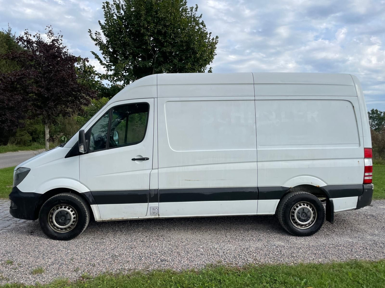 Mercedes-Benz Sprinter II Kasten 216 CDI Lang + Hoch - Furgão compacto: foto 3 Mercedes-Benz Sprinter II Kasten 216 CDI Lang + Hoch - Furgão compacto: foto 3