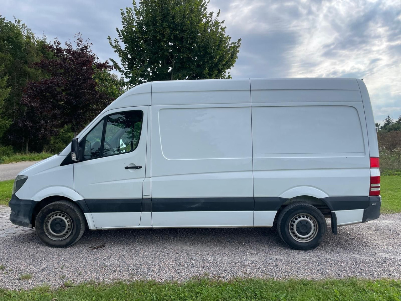 Mercedes-Benz Sprinter II Kasten 216 CDI Lang +Hoch - Furgão compacto: foto 3 Mercedes-Benz Sprinter II Kasten 216 CDI Lang +Hoch - Furgão compacto: foto 3