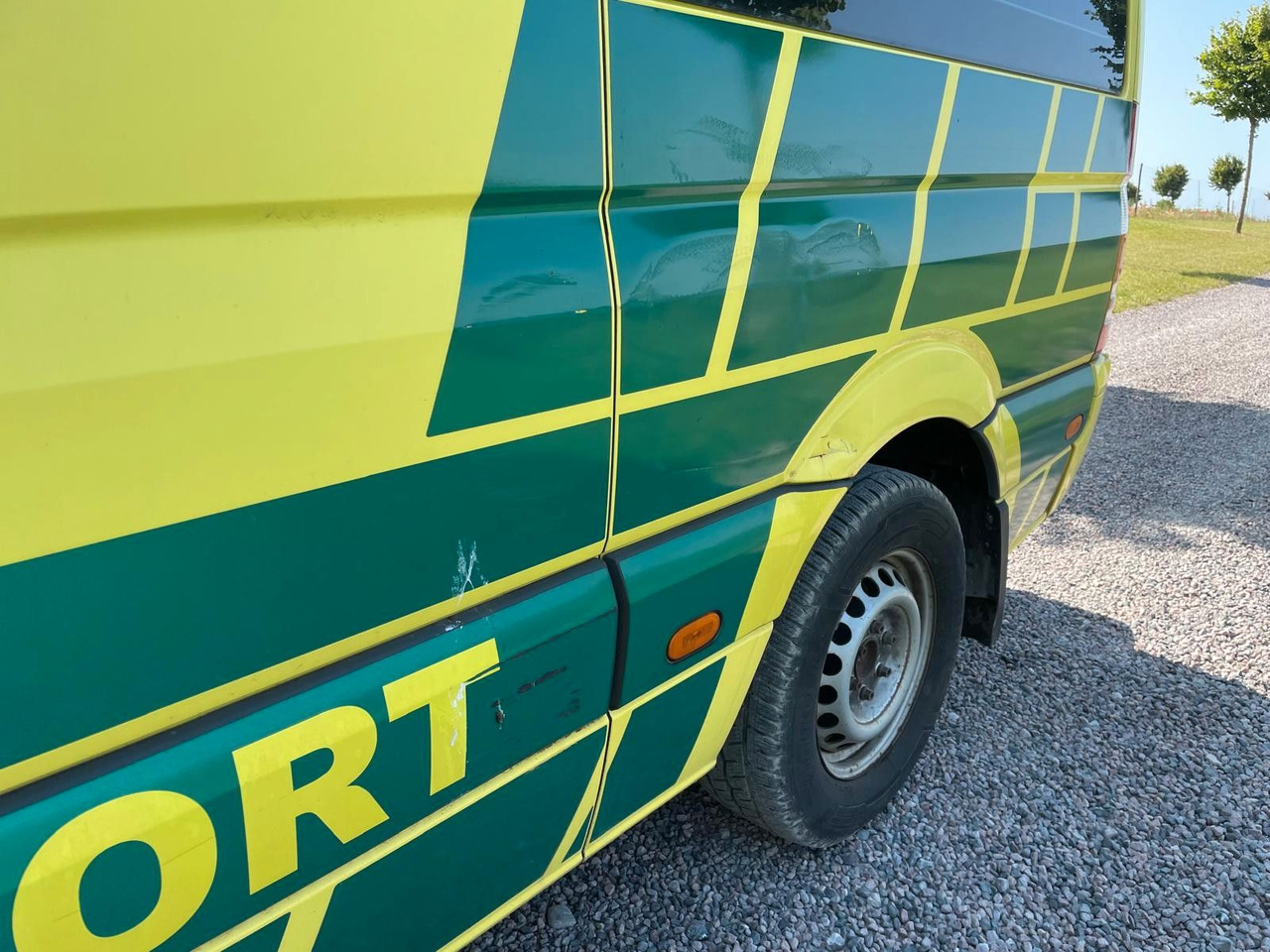 Mercedes-Benz Sprinter II Kasten 316 CDI Aut - Ambulância: foto 3 Mercedes-Benz Sprinter II Kasten 316 CDI Aut - Ambulância: foto 3