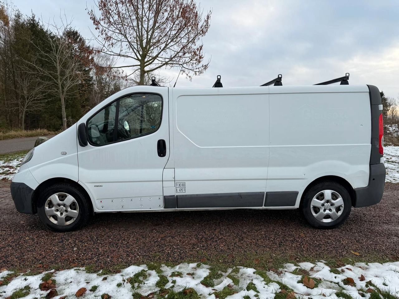 Opel Vivaro 2.0 CDTi *A/C *Long *nur 119000km - Furgão: foto 2 Opel Vivaro 2.0 CDTi *A/C *Long *nur 119000km - Furgão: foto 2