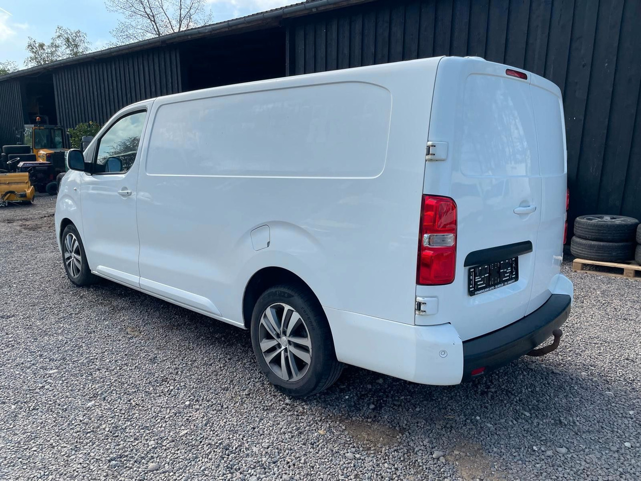 Peugeot Expert Kasten Premium L3 BlueHDi 2,0 *Defect* - Furgão compacto: foto 3 Peugeot Expert Kasten Premium L3 BlueHDi 2,0 *Defect* - Furgão compacto: foto 3