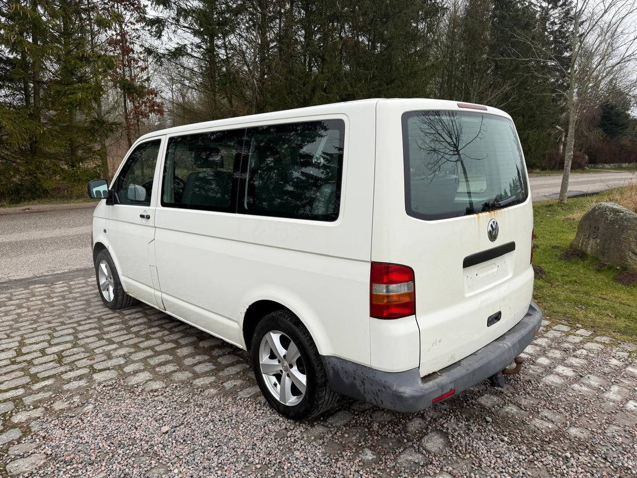 Volkswagen T5 Transporter 1.9 TDI *9 Sitze *RESERVED RO - Furgão de passageiros: foto 3 Volkswagen T5 Transporter 1.9 TDI *9 Sitze *RESERVED RO - Furgão de passageiros: foto 3