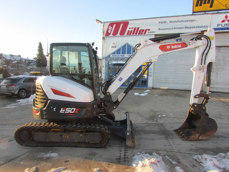 Bobcat E 50 44.000 EUR - Mini escavadeira: foto 1 Bobcat E 50 44.000 EUR - Mini escavadeira: foto 1