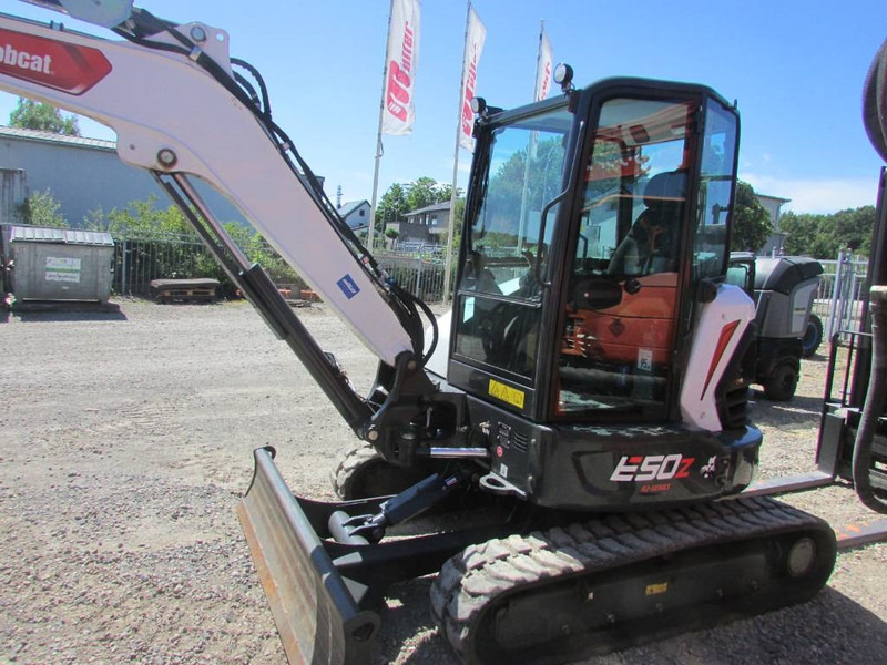 Bobcat E 50 Z 42.500 EUR - Mini escavadeira: foto 5 Bobcat E 50 Z 42.500 EUR - Mini escavadeira: foto 5