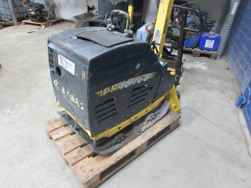 Bomag BPR 70/70 D Rüttelplatte 7.500 EUR - Placas vibratórias: foto 3 Bomag BPR 70/70 D Rüttelplatte 7.500 EUR - Placas vibratórias: foto 3