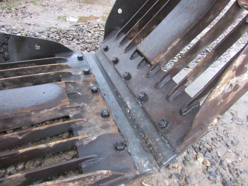 Eurosteel Abbruchgreifer CW 40 / 6.000 EUR - Garra para Máquina de construção: foto 2 Eurosteel Abbruchgreifer CW 40 / 6.000 EUR - Garra para Máquina de construção: foto 2