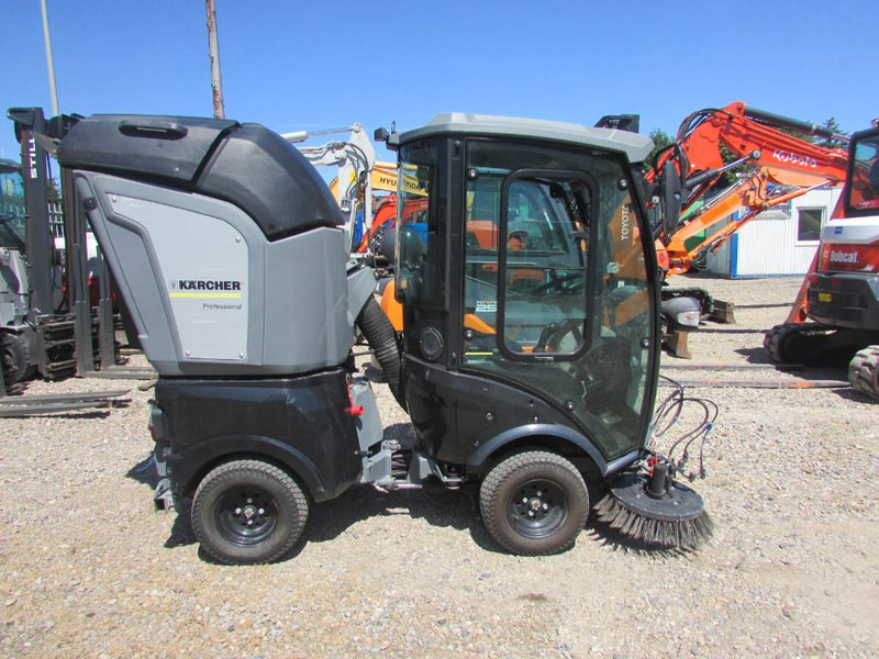 Reboque agrícola Kärcher MIC 26 Kehrmaschine 19.900 EUR: foto 1
