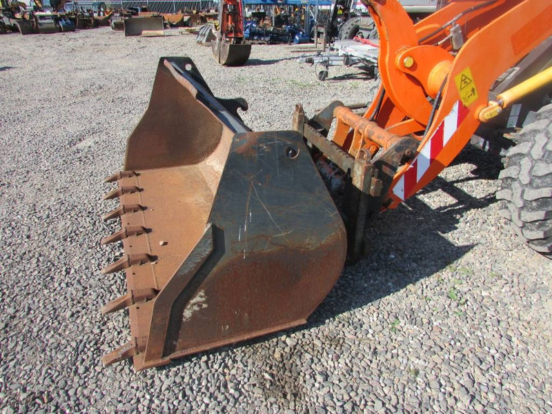 Komatsu WA 100 M-7 Radlader 31.000 EUR - Pá carregadora de rodas: foto 2 Komatsu WA 100 M-7 Radlader 31.000 EUR - Pá carregadora de rodas: foto 2