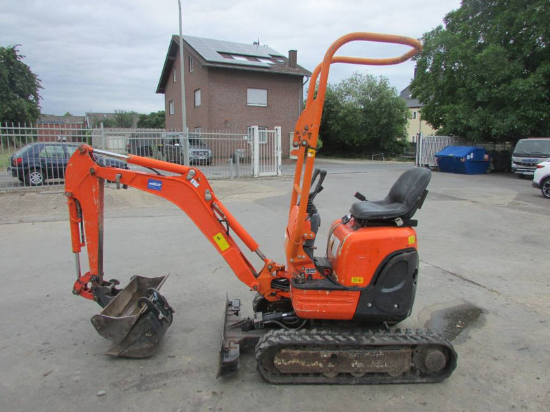Kubota U 10-3 Minibagger 10.000 EUR - Mini escavadeira: foto 2 Kubota U 10-3 Minibagger 10.000 EUR - Mini escavadeira: foto 2