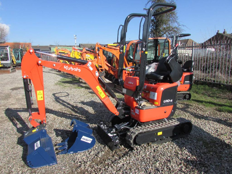 Kubota U 10-5 Side Lever Minibagger 21.500 EUR - Mini escavadeira: foto 1 Kubota U 10-5 Side Lever Minibagger 21.500 EUR - Mini escavadeira: foto 1