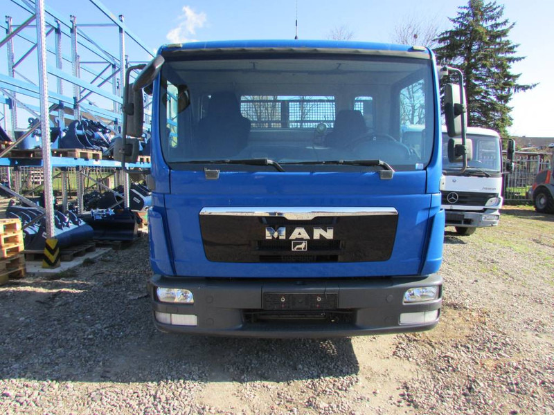 MAN TGL 8.150 / 17.500 EUR - Camião basculante: foto 2 MAN TGL 8.150 / 17.500 EUR - Camião basculante: foto 2