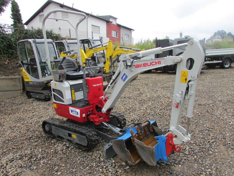 Takeuchi TB 210 R Minibagger 18.000 EUR - Mini escavadeira: foto 4 Takeuchi TB 210 R Minibagger 18.000 EUR - Mini escavadeira: foto 4