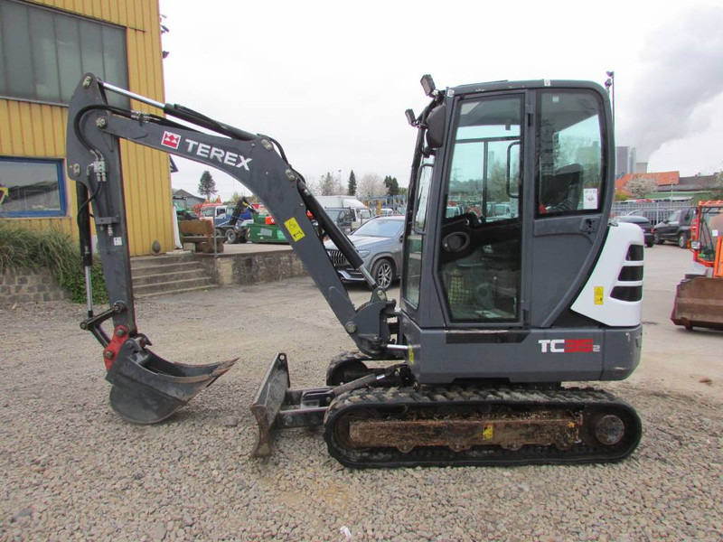 Terex TC 35-2 Minibagger 24.500 EUR Top Zustand - Mini escavadeira: foto 1 Terex TC 35-2 Minibagger 24.500 EUR Top Zustand - Mini escavadeira: foto 1