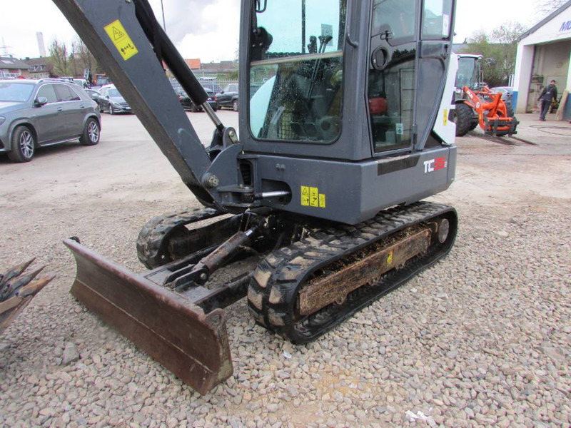 Terex TC 35-2 Minibagger 24.500 EUR Top Zustand - Mini escavadeira: foto 2 Terex TC 35-2 Minibagger 24.500 EUR Top Zustand - Mini escavadeira: foto 2