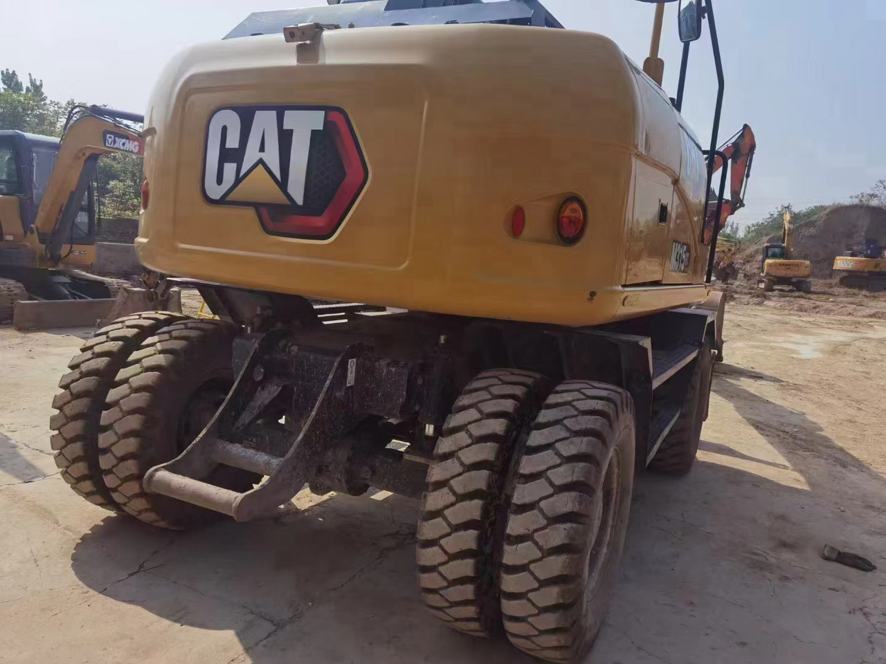 CATERPILLAR M315GC - Escavadeira de rodas: foto 2 CATERPILLAR M315GC - Escavadeira de rodas: foto 2