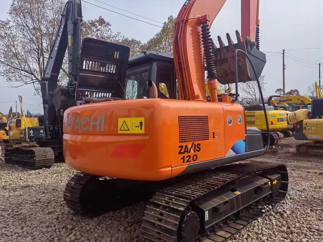 HITACHI ZX120 - Escavadora de rastos: foto 1 HITACHI ZX120 - Escavadora de rastos: foto 1