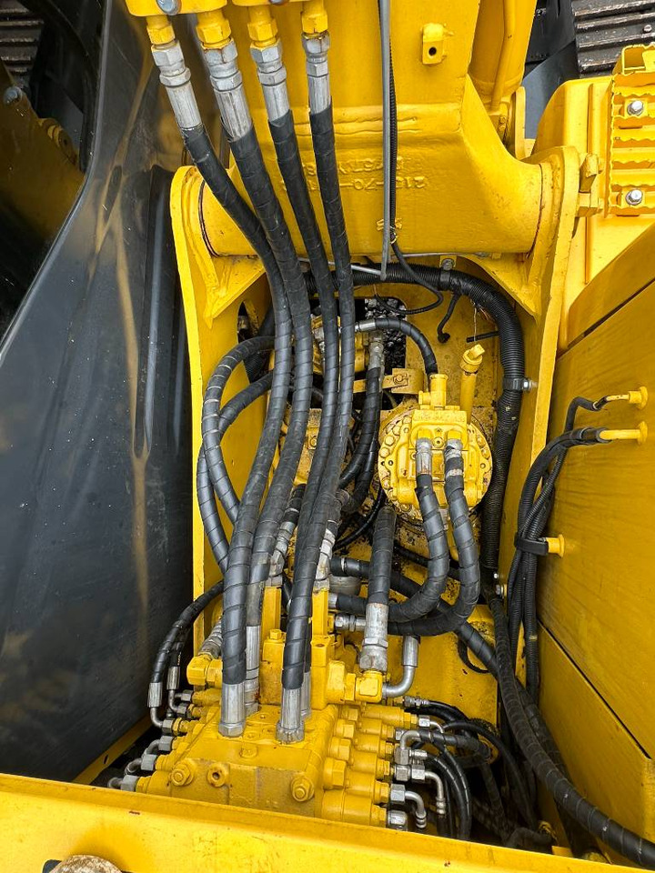 Mini escavadeira Komatsu PC 130: foto 10 Mini escavadeira Komatsu PC 130: foto 10