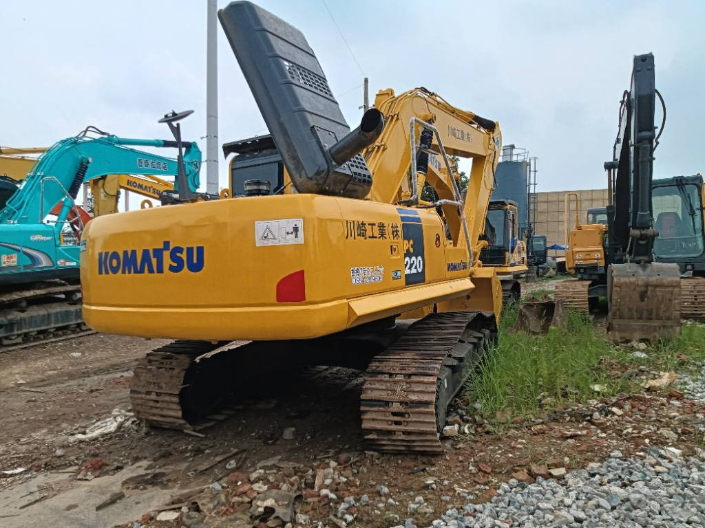 Komatsu PC 220-8 - Escavadora de rastos: foto 4 Komatsu PC 220-8 - Escavadora de rastos: foto 4