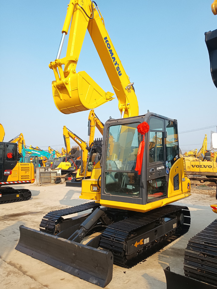 Komatsu PC70 - Escavadora de rastos: foto 3 Komatsu PC70 - Escavadora de rastos: foto 3