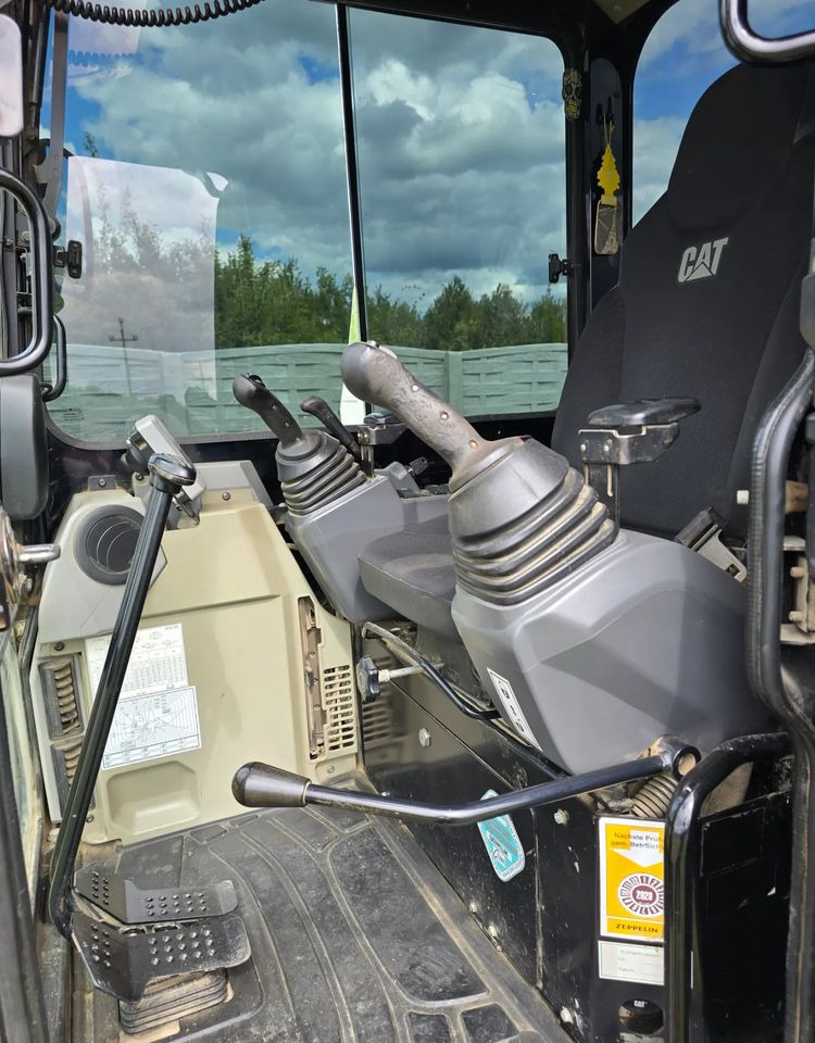 Caterpillar - Escavadora de rastos: foto 3 Caterpillar - Escavadora de rastos: foto 3