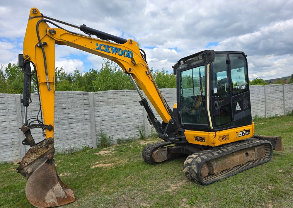 JCB - Escavadora de rastos: foto 3 JCB - Escavadora de rastos: foto 3