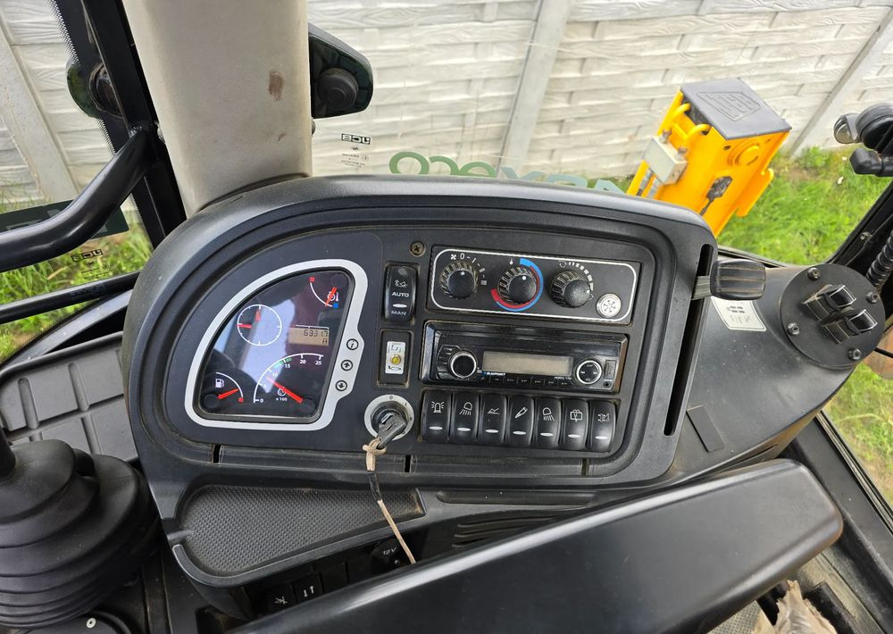 JCB - Retroescavadeira: foto 4 JCB - Retroescavadeira: foto 4