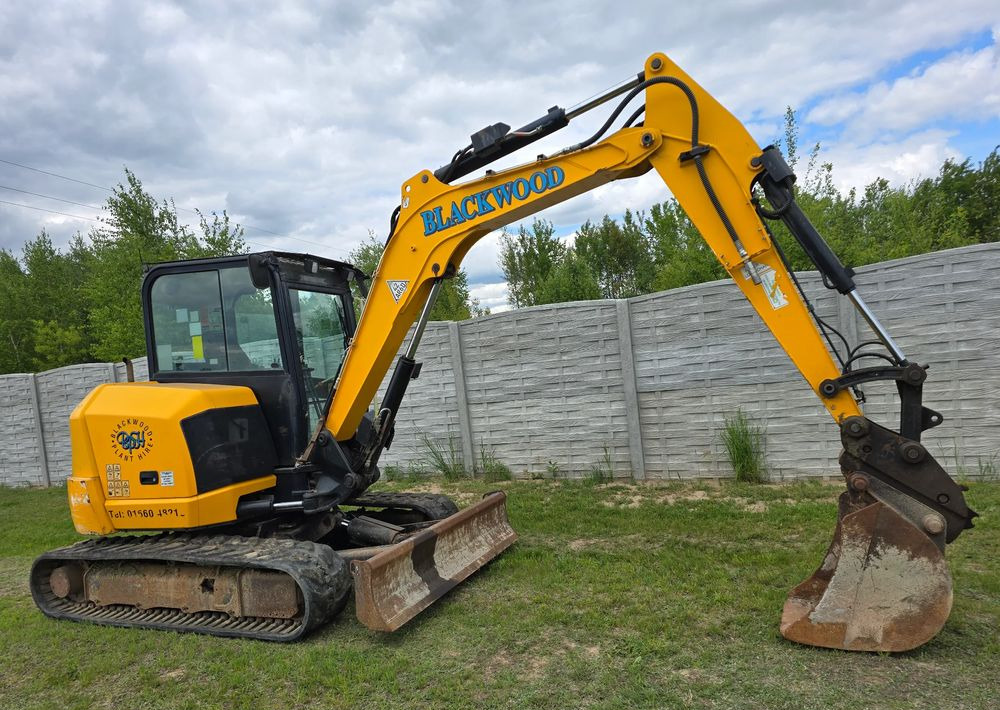 JCB - Escavadora de rastos: foto 1 JCB - Escavadora de rastos: foto 1