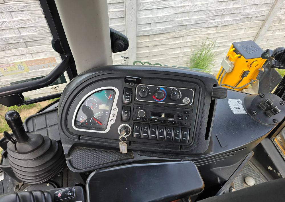 JCB - Retroescavadeira: foto 4 JCB - Retroescavadeira: foto 4