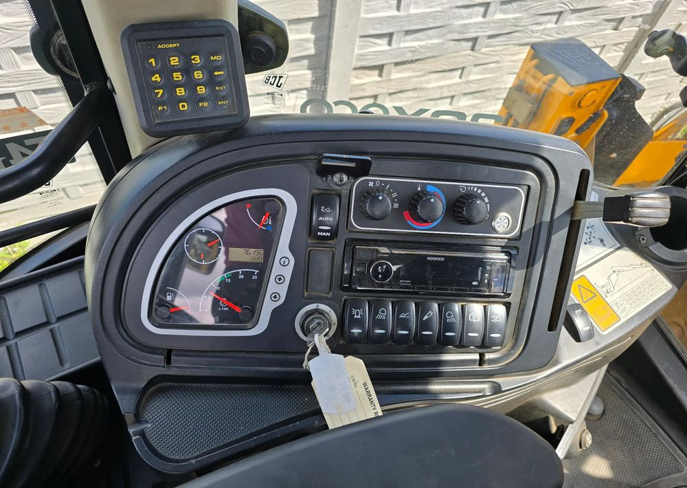 JCB - Retroescavadeira: foto 4 JCB - Retroescavadeira: foto 4