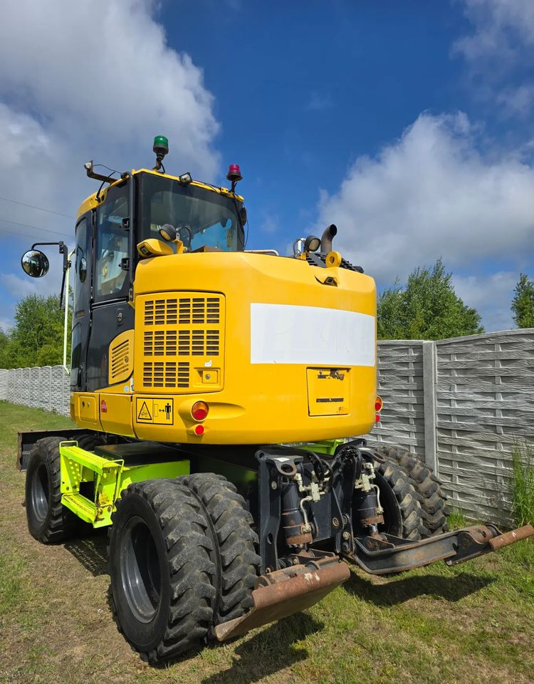 Komatsu - Escavadeira de rodas: foto 3 Komatsu - Escavadeira de rodas: foto 3