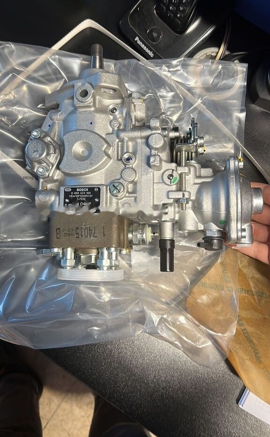 Bosch 2023 12.163 MAN 0460424150 Bosch Man - Bomba de combustivel para Camião: foto 3 Bosch 2023 12.163 MAN 0460424150 Bosch Man - Bomba de combustivel para Camião: foto 3
