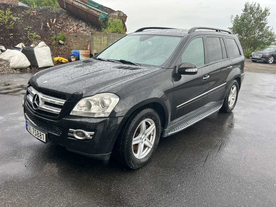 2006 Personbil MERCEDES-BENZ GL 320 CDI 4MATIC EU-godkjent - Automóvel: foto 1 2006 Personbil MERCEDES-BENZ GL 320 CDI 4MATIC EU-godkjent - Automóvel: foto 1