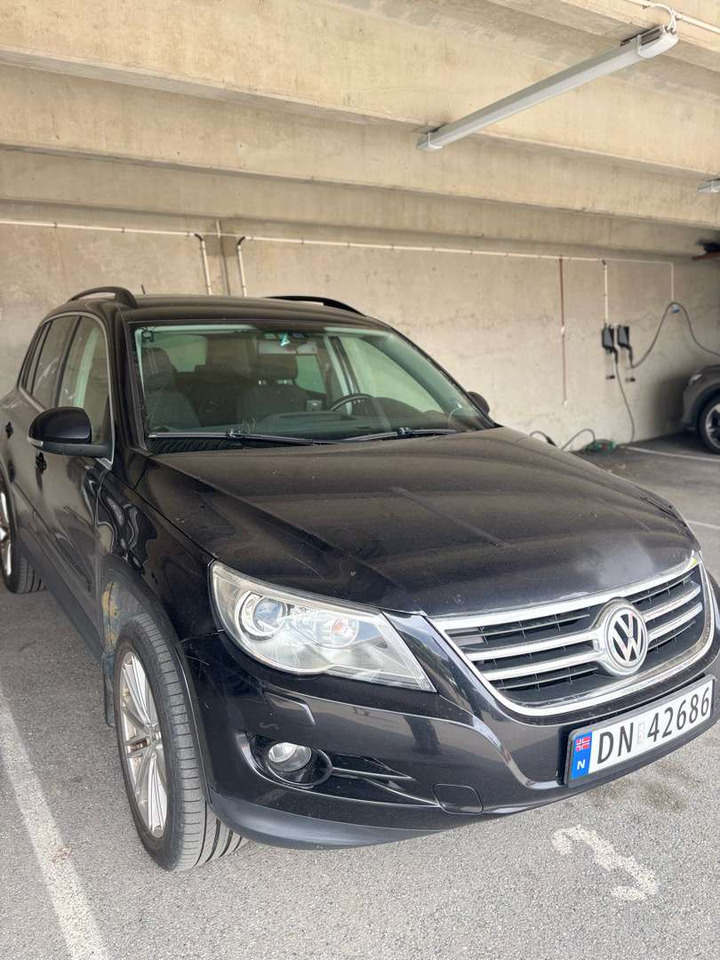 2009 Volkswagen Tiguan 4MOTION - SUV: foto 4 2009 Volkswagen Tiguan 4MOTION - SUV: foto 4